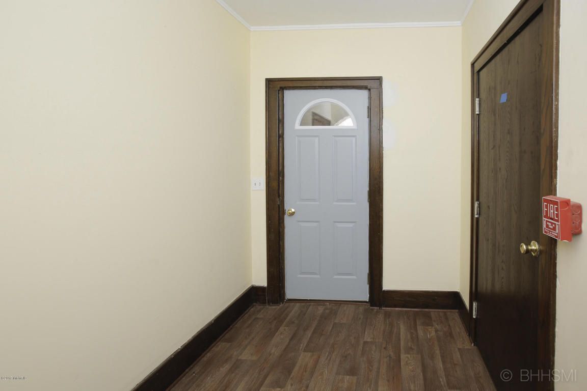 200-316 Trowbridge Street, Allegan, MI 49010